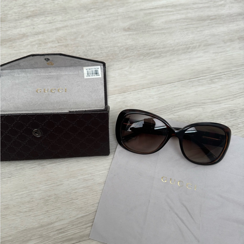 Gucci sunglasses - GG 3644/s